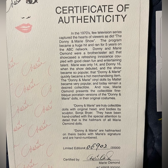 Donny and Marie Osmond Porcelain dolls limited edition, collector dolls. - Picture 6 of 16